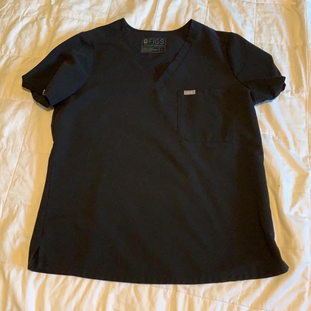 Figs Catarina One Pocket Top